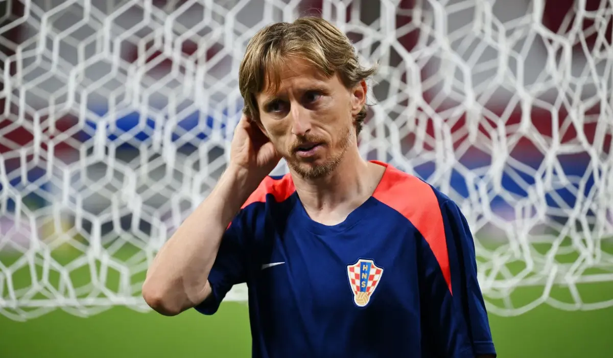 Luka Modric vs ĐT Ý