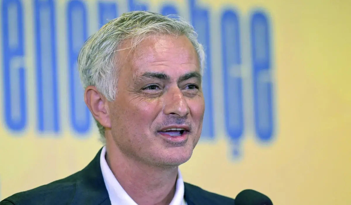 Mourinho bị thuyết phục bởi dự án của Fenerbahce