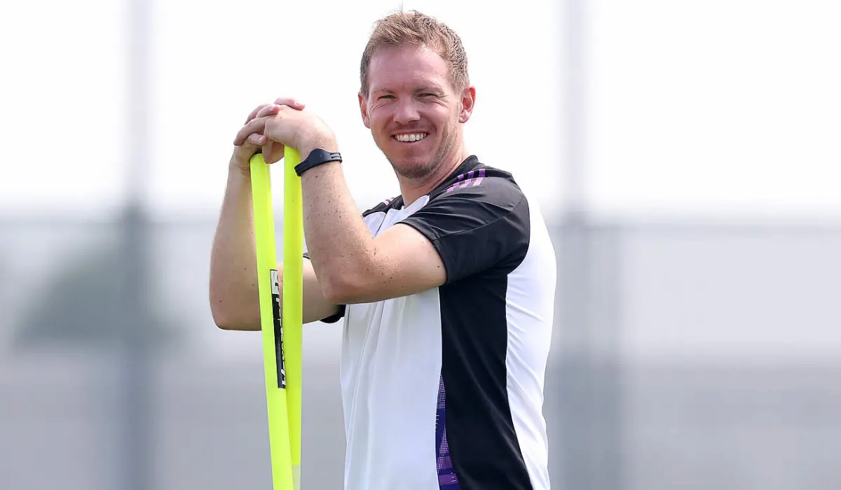 Nagelsmann cười