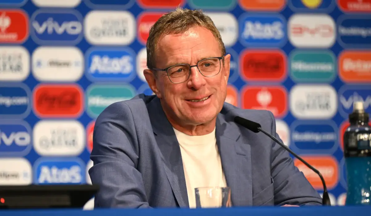 Ralf Rangnick phỏng vấn