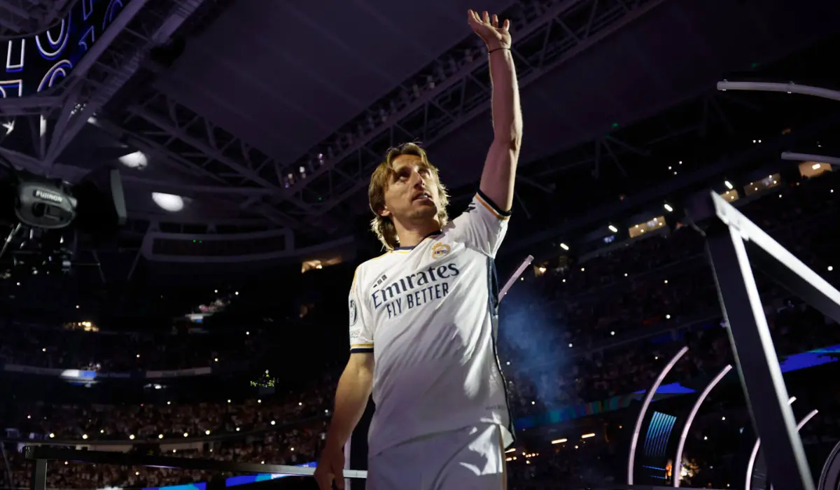 Modric sẽ ở lại Real Madrid ít nhất 1 mùa giải nữa.