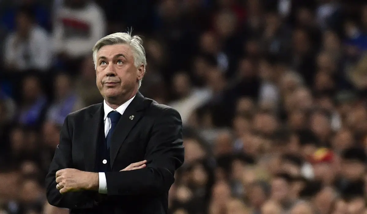 Ancelotti thật sự gặp khó ở bài toán phòng ngự Real Madrid mùa sau.