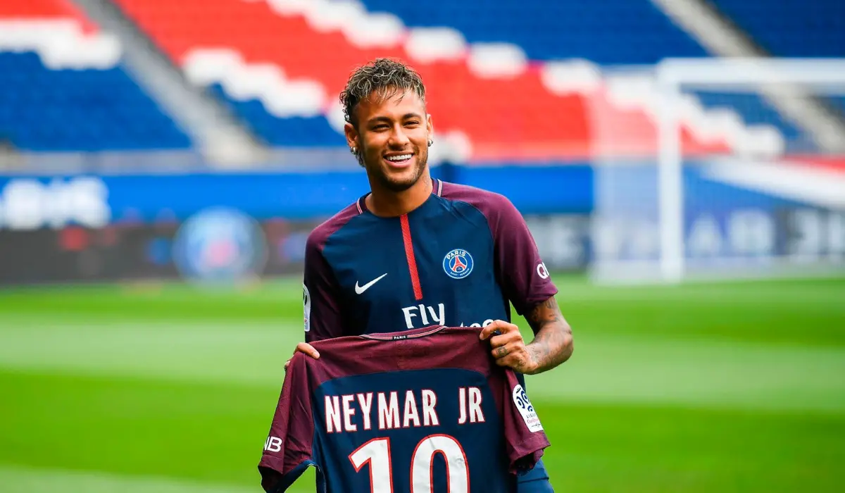 Barca bắt đầu gặp vấn đề tài chính kể từ khi Neymar chuyển sang PSG.