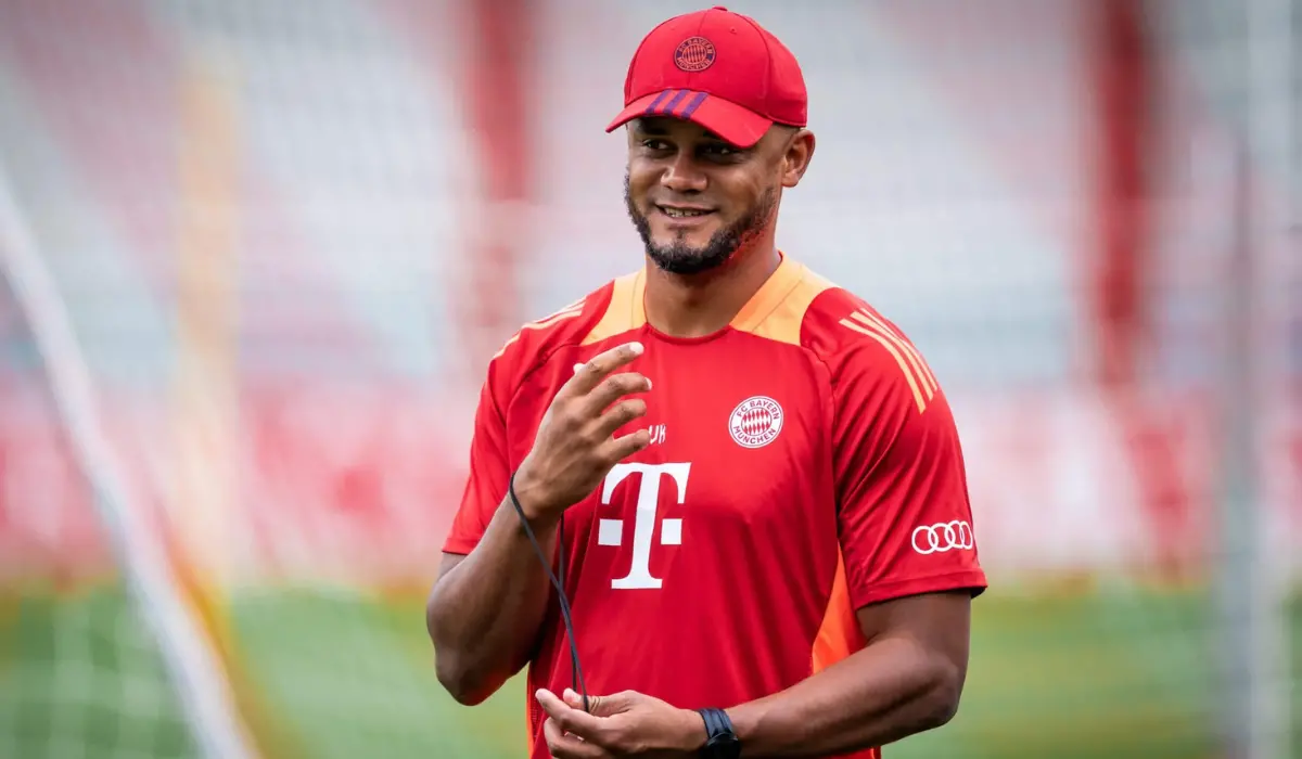 Vincent Kompany mang nhiều ý tưởng mới vào buổi tập của Bayern.