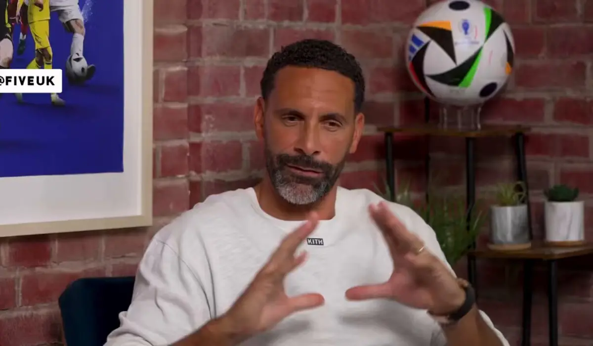 Rio Ferdinand nói về Ronaldo