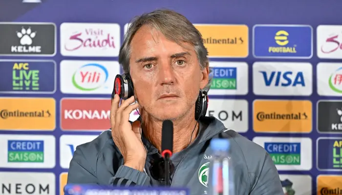 Roberto Mancini trả lời phỏng vấn