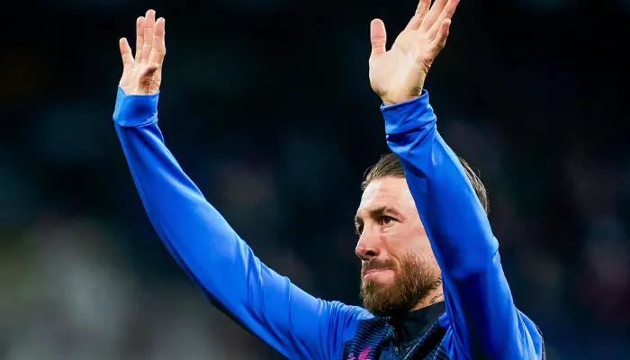 Sergio Ramos lần đầu trở lại Bernabeu sau 3 năm.