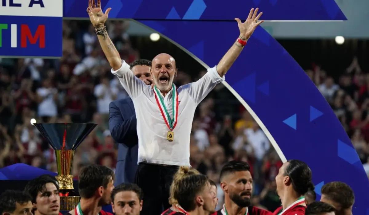 Stefano Pioli đã làm được gì trong 5 năm gắn bó với AC Milan