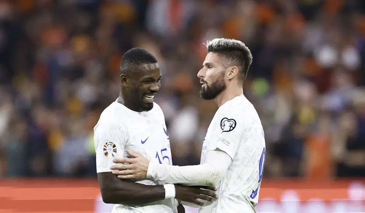 Thuram và Giroud