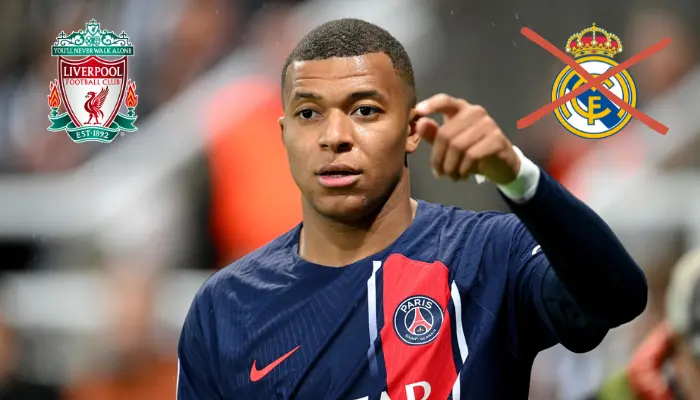 Tiền đạo Mbappe giơ ngón tay