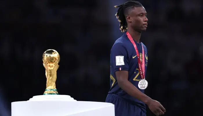 Eduardo Camavinga đã vô địch World Cup đúng không?