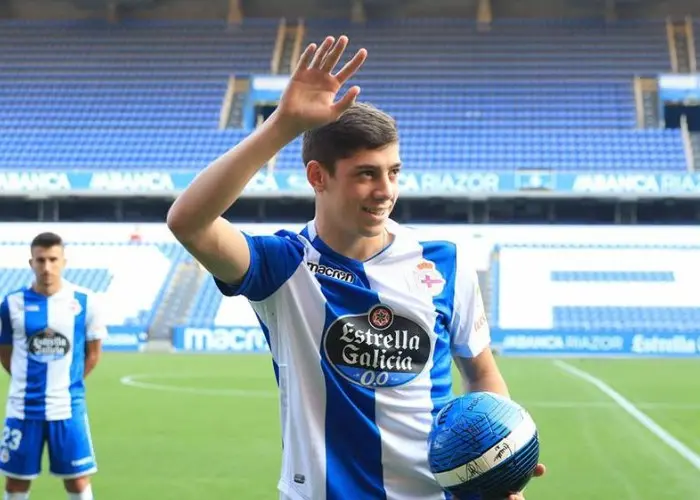 sự nghiệp cầu thủ Federico Valverde Deportivo La Coruña (mượn)