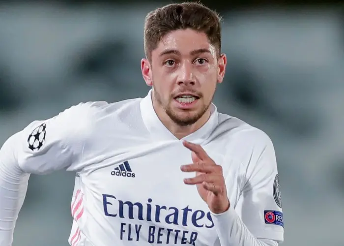 Federico Valverde bao nhiêu tuổi