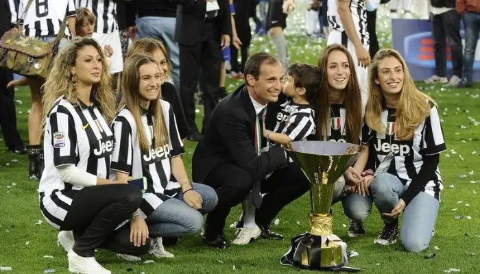 Vợ Massimiliano Allegri là ai?