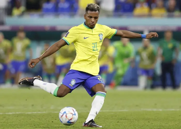 Rodrygo Goes tuyển Brazil