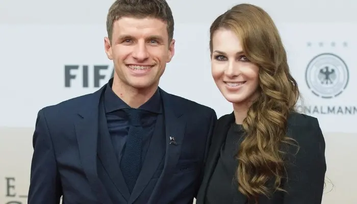 Vợ Thomas Muller là ai?