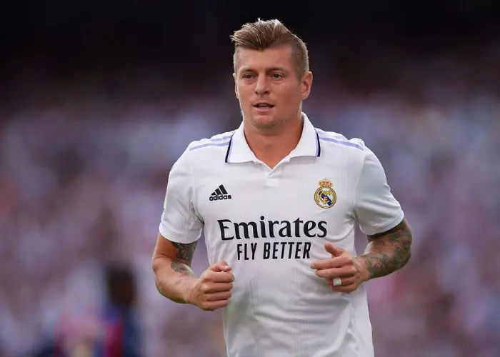 Toni Kroos là ai?