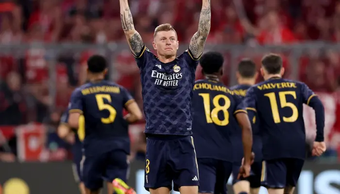 Toni Kroos ăn mừng