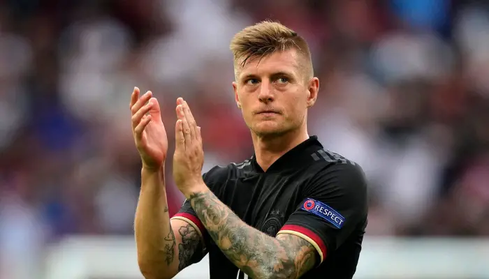 Toni Kroos sẽ đưa ra quyết định trở lại tuyển Đức vào tuần sau.