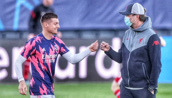 Toni Kroos thừa nhận HLV Jurgen Klopp đã hoàn toàn kiệt sức sau một hành trình dài cùng Liverpool.