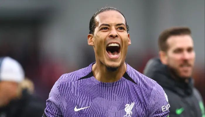 Van Dijk là cầu thủ có nhiều chiến thắng nhất Liverpool sau 250 trận đấu.