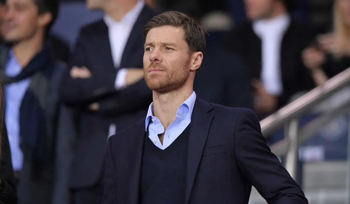 Liverpool có lần tiếp cận đầu tiên với HLV Xabi Alonso